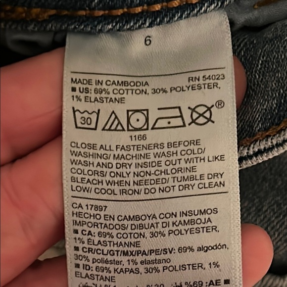 Old Navy Blue Skinny Jeans Timeless Fit - Picture 9 of 10